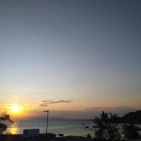Mary'S House Villa Ouranoupoli Ngoại thất bức ảnh