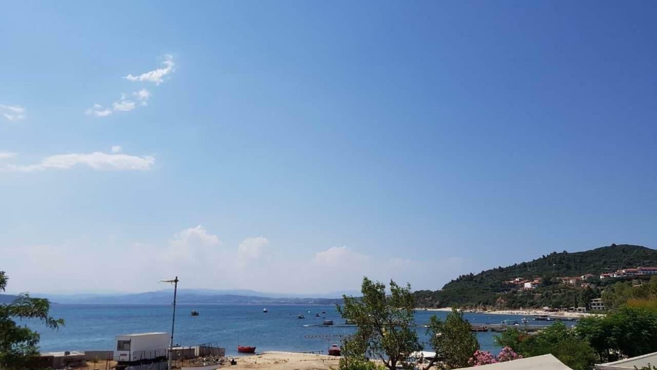 Mary'S House Villa Ouranoupoli Ngoại thất bức ảnh